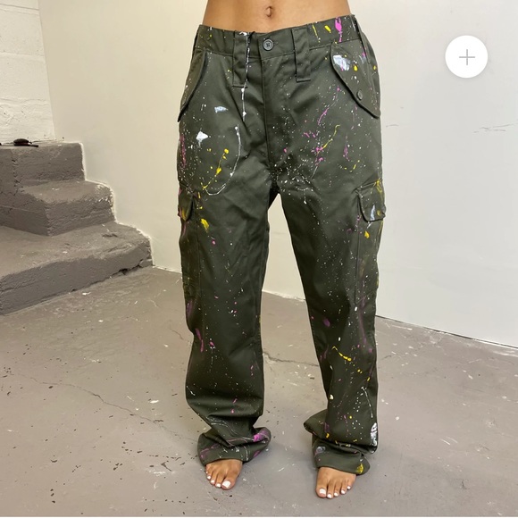 Cargo Trousers - Custom Paint - Picture 5 of 5